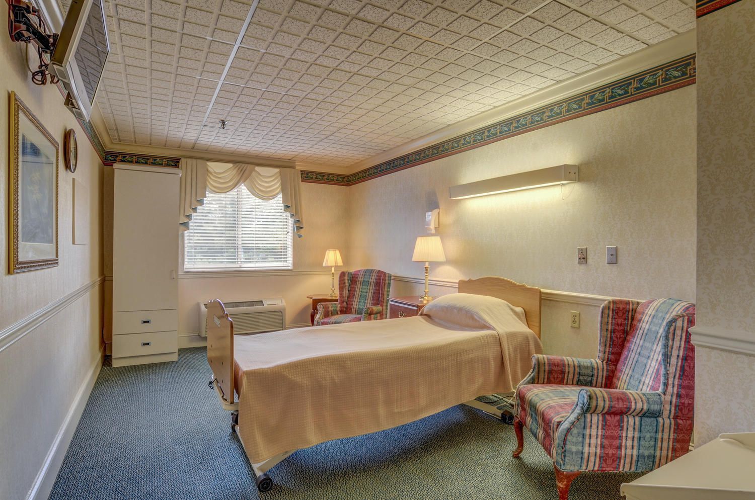 Private resident suite